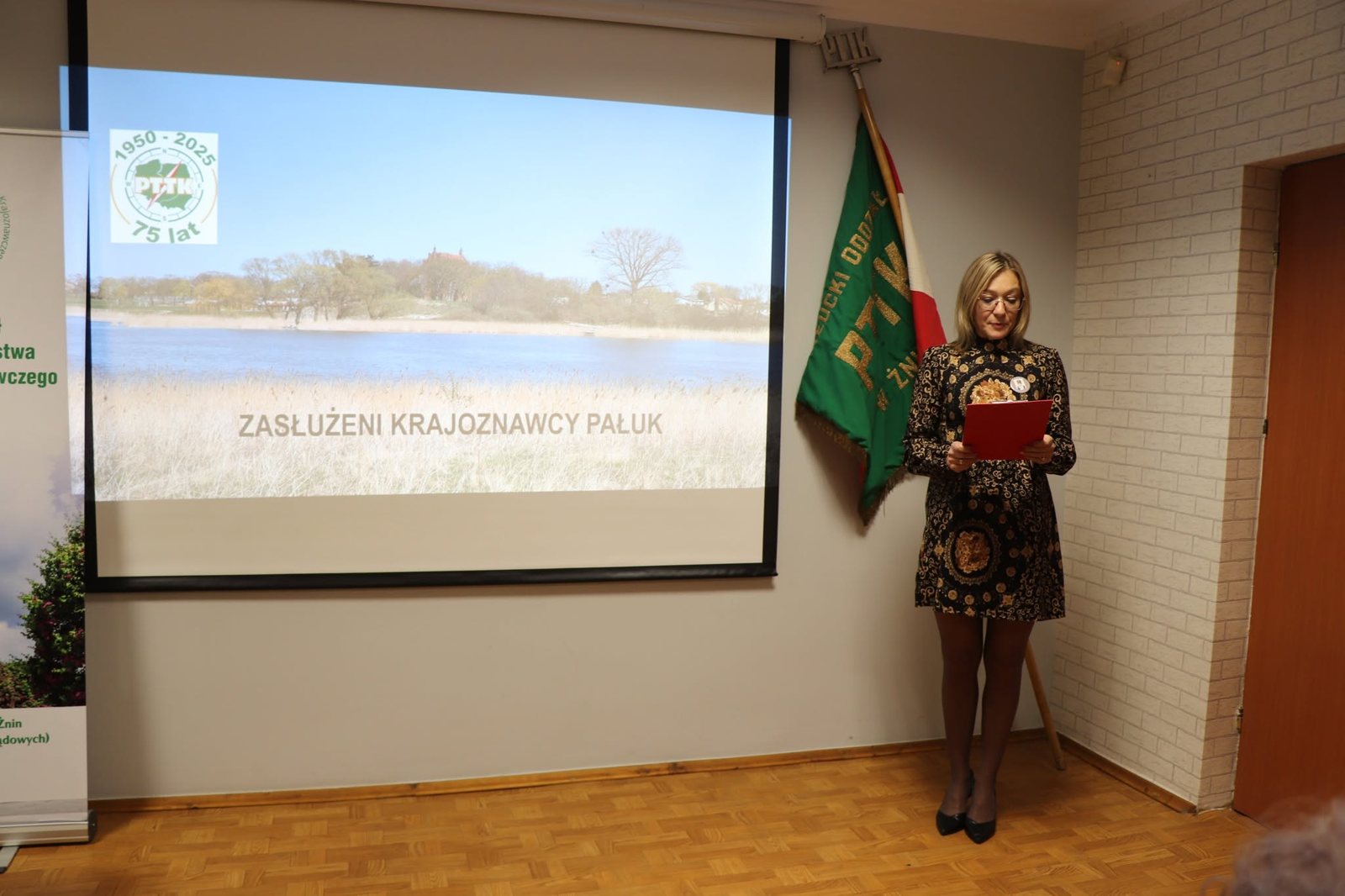 75 Jahre PTTK - Feier in Pałuki in der Bibliothek von Żnin - Foto 1