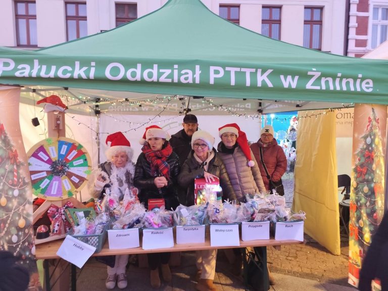 PTTK at the Żnin Christmas Market - photo 1
